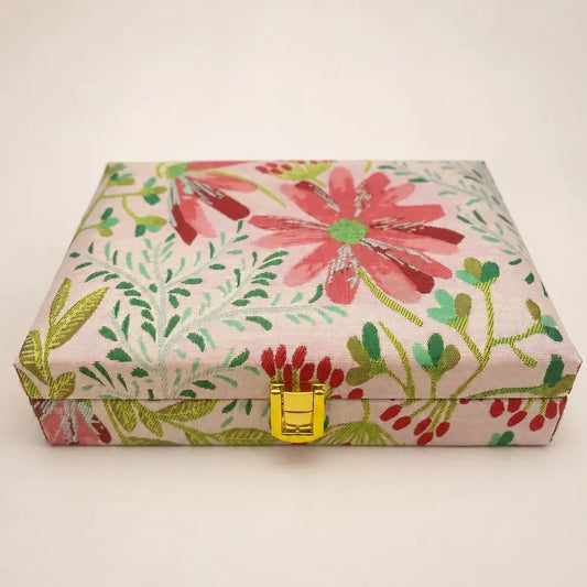 Botanical Print Jewelry Box Daisy
